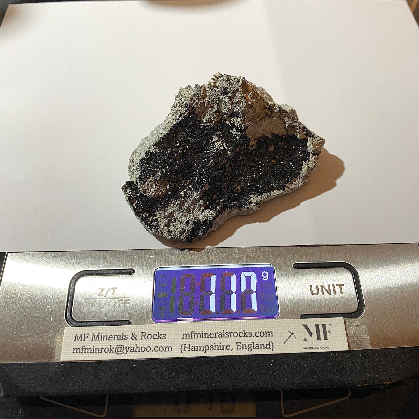MELANITE GARNET : PEROVSKITE HILL, SANTA RITA PEAK, CALIFORNIA , U.S.A. 117g MF4681