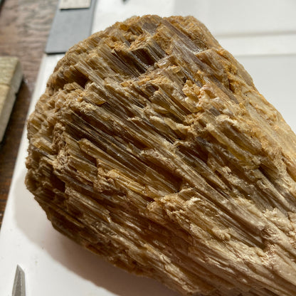 CALCITE : SUN VEIN, COLDSTONES QUARRY, GREENHOW, HARROGATE, YORKSHIRE 660g MF4689