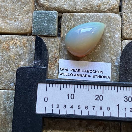 OPAL GEMSTONE : WOLLO, AMHARA, ETHIOPIA. 6.32Ct MFG4986