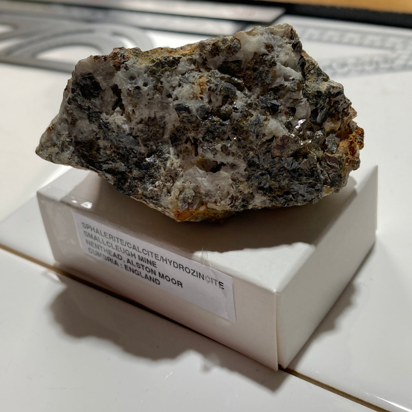 SPHALERITE/HYDROZINCITE/CALCITE : SMALLCLEUGH MINE, ALSTON MOOR, CUMBRIA 275g MF4693