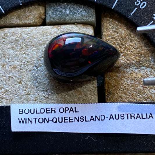 BOULDER OPAL GEMSTONE NATURAL MINED : WINTON, QUEENSLAND, AUSTRALIA 4.50Ct MFG4989