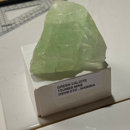 CALCITE [RARE GREEN] : TSUMEB MINE, OSHIKOTO, NAMIBIA. 89g MF4694