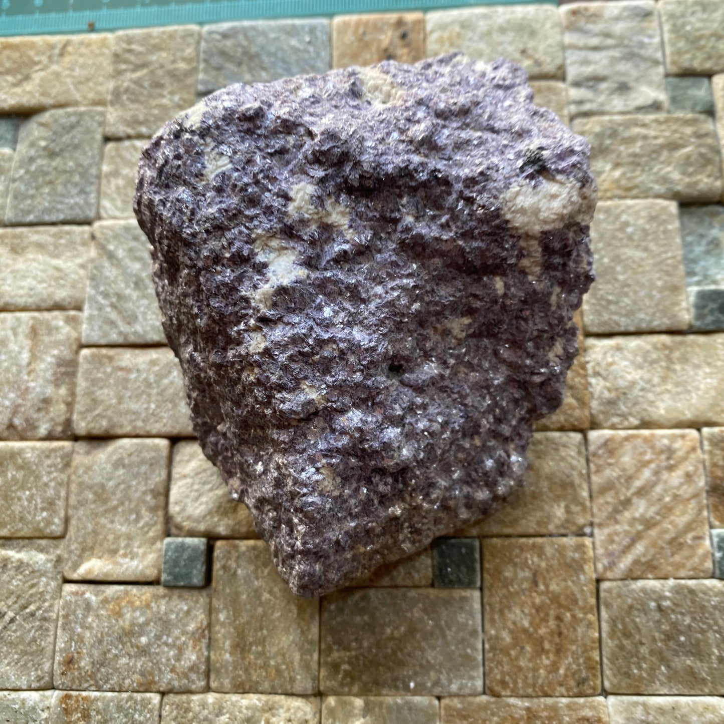 LEPIDOLITE WITH TRACES AUTUNITE - ALVARROES MINE, GUARDA. PORTUGAL MF715Z