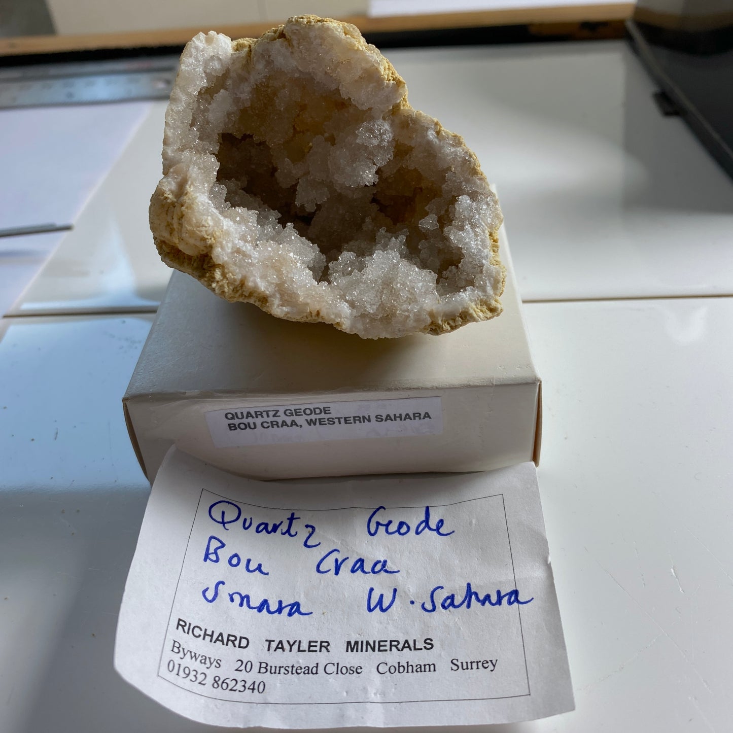 QUARTZ GEODE - BOU CRAA, WESTERN SAHARA, MOROCCO. 127g MF9788