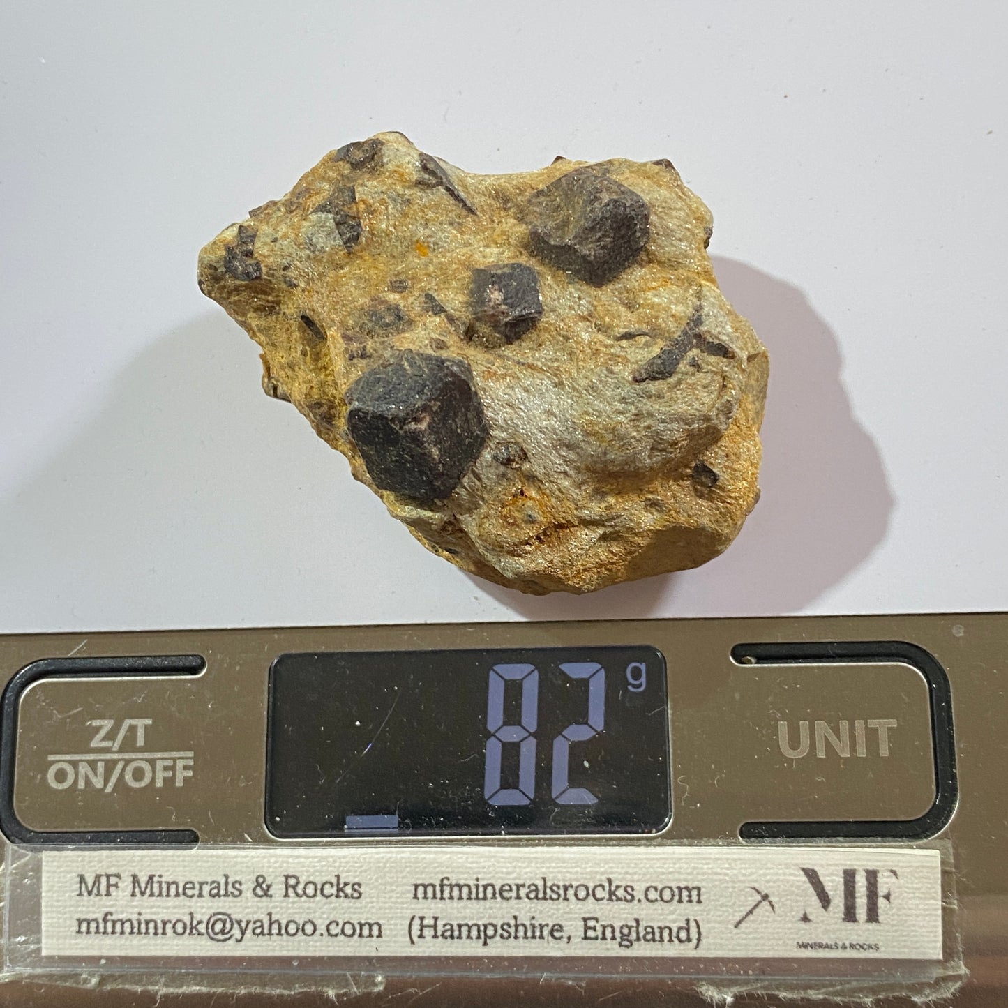 ALMANDINE GARNET ON MICA SCHIST  - BUVIKNAKKEN, NORDLAND, NORWAY  82g MF765