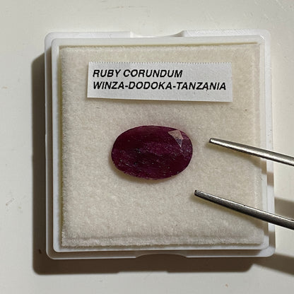 RUBY CORUNDUM NATURAL GEMSTONE LOW GRADE : WINZA, TANZANIA. 6.15Ct MFG4993