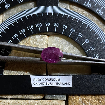 RUBY CORUNDUM NATURAL GEMSTONE : CHANTHABURI PROVINCE, THAILAND 1.45Ct MFG4995