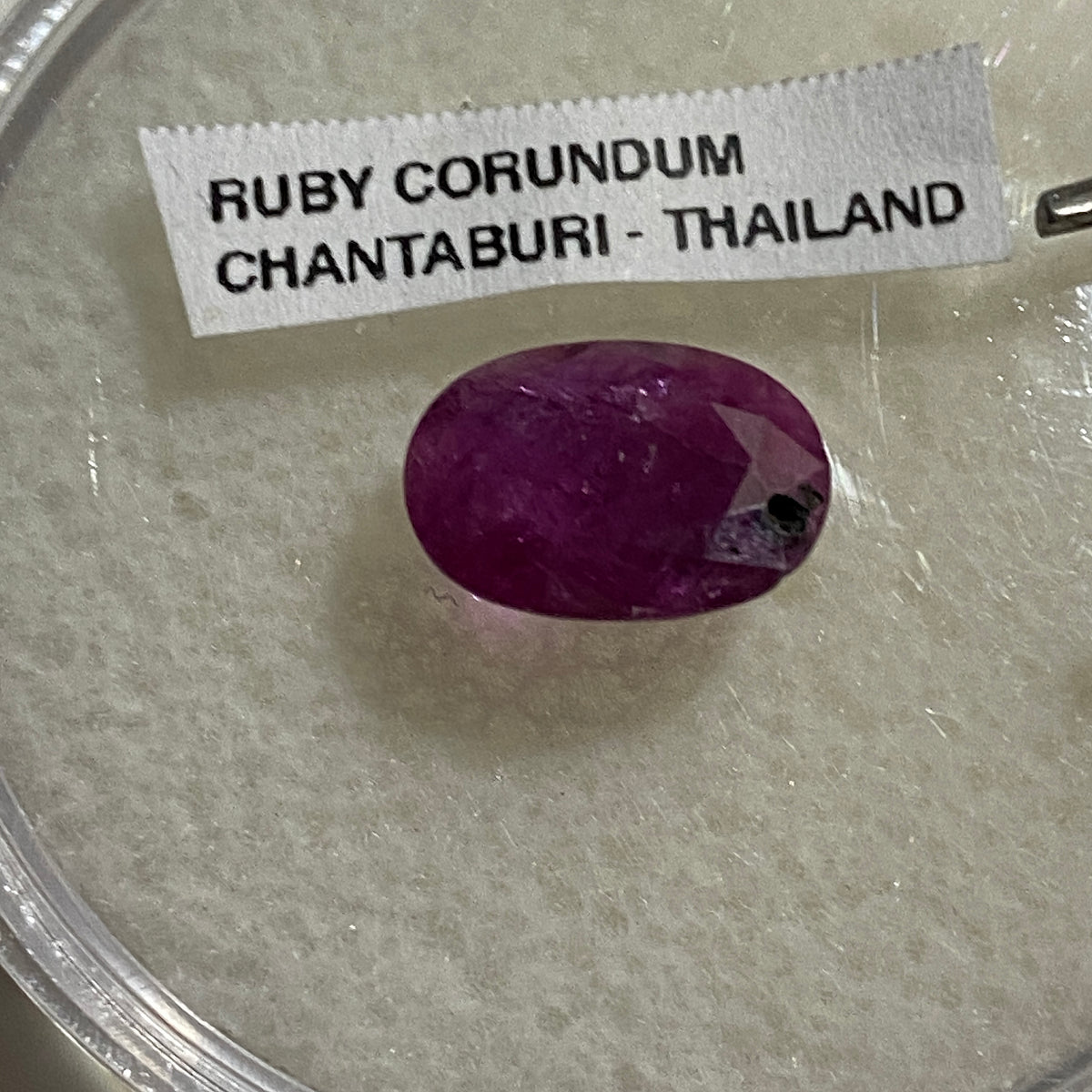 RUBY CORUNDUM NATURAL GEMSTONE : CHANTHABURI PROVINCE, THAILAND 1.45Ct MFG4995