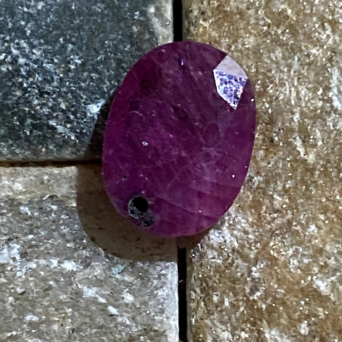 RUBY CORUNDUM NATURAL GEMSTONE : CHANTHABURI PROVINCE, THAILAND 1.45Ct MFG4995