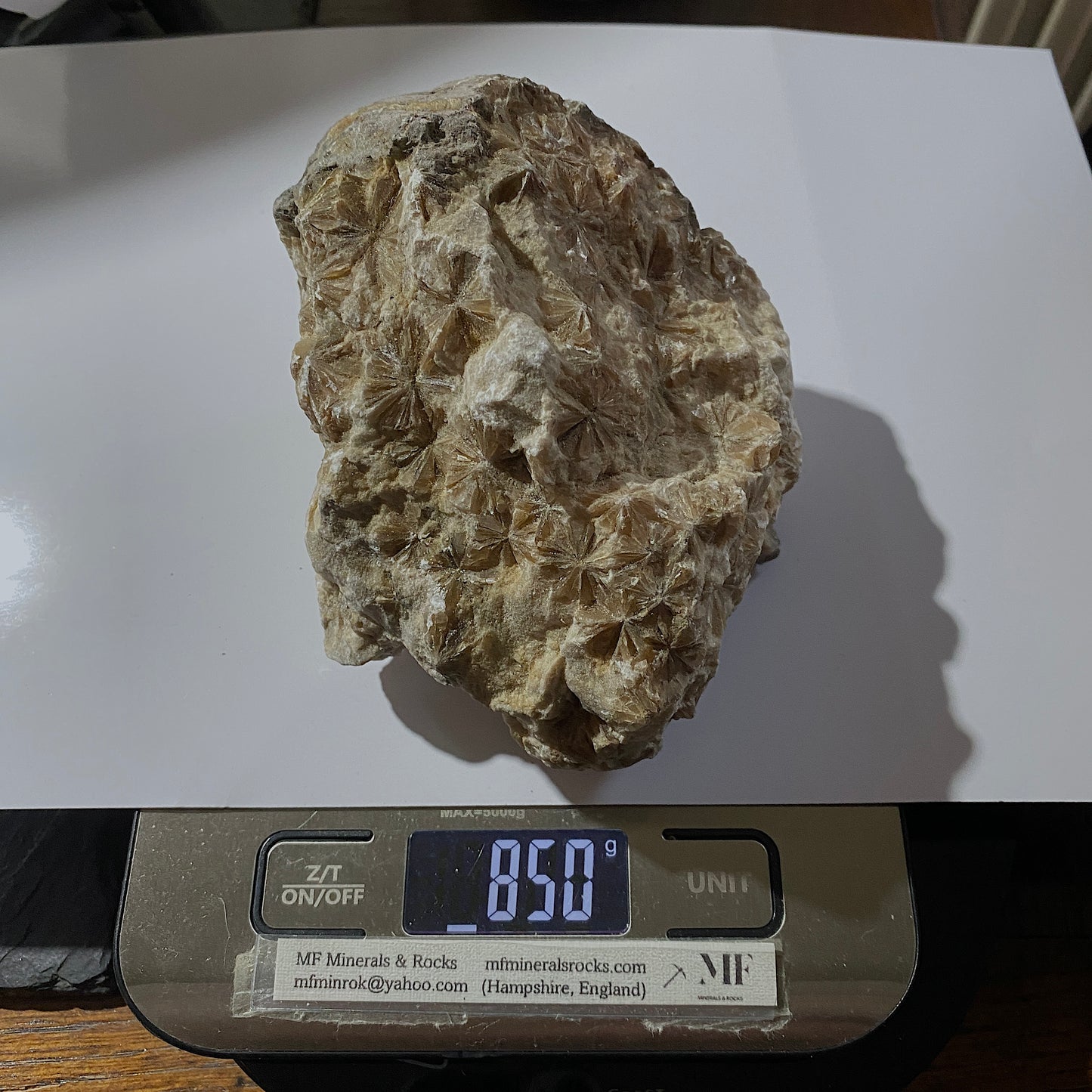 "DAISY" GYPSUM - KIRBY THORE, EDEN, CUMBRIA. 848g MF703