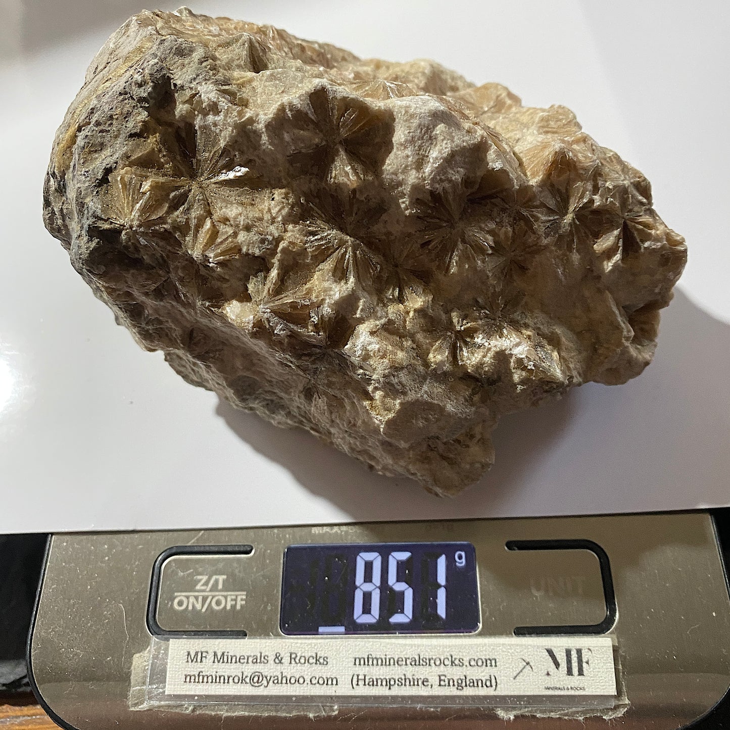 "DAISY" GYPSUM - KIRBY THORE, EDEN, CUMBRIA. 848g MF703