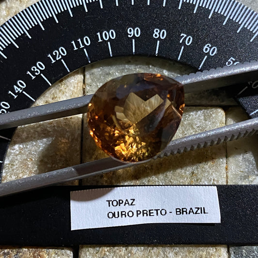 TOPAZ NATURAL MINED GEMSTONE :  OURO PRETO, MINAS GERAIS, BRAZIL 13.10Ct. MFG4998