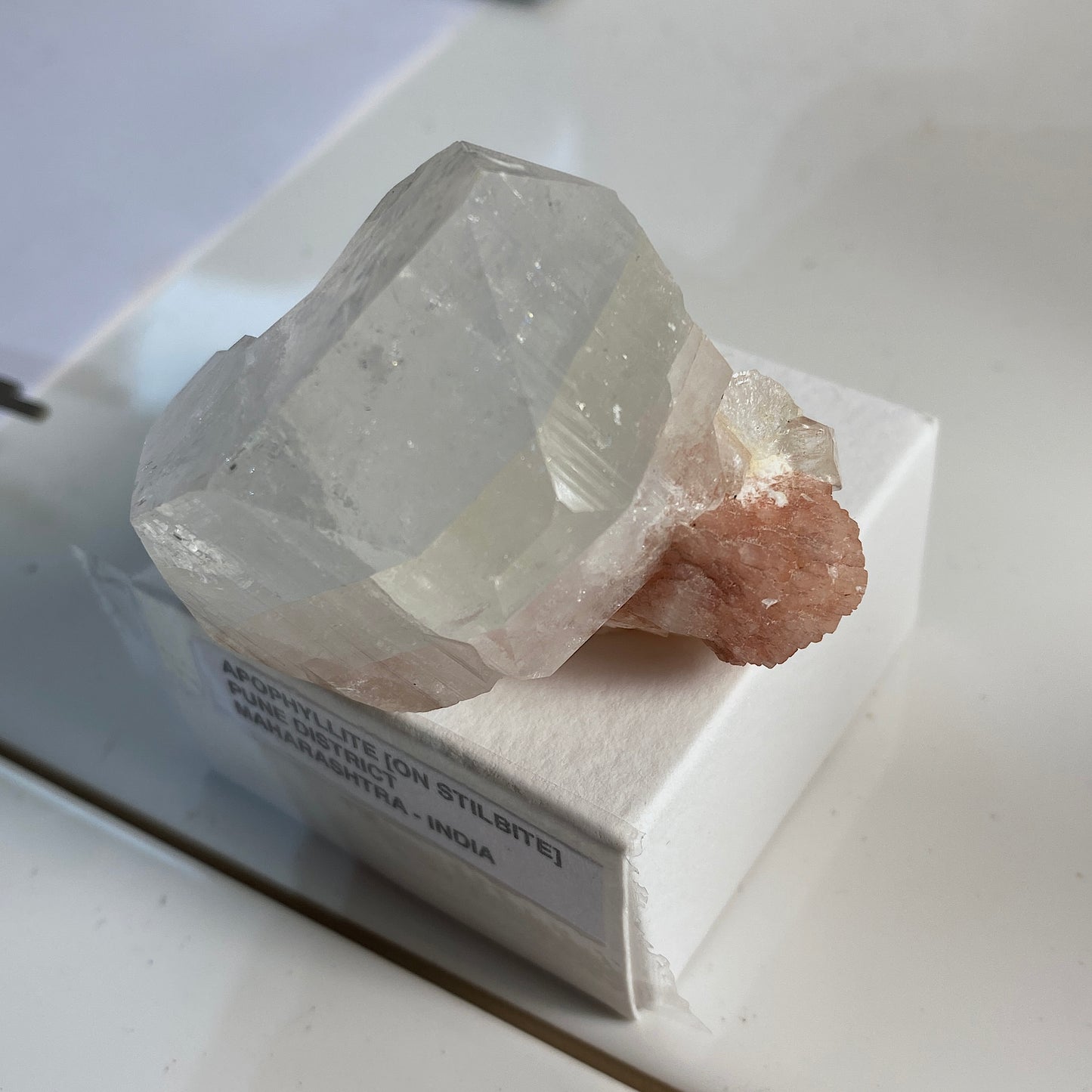 APOPHYLLITE WITH STILBITE - PUNE, MAHARASHTRA, INDIA. 75g. MF3088