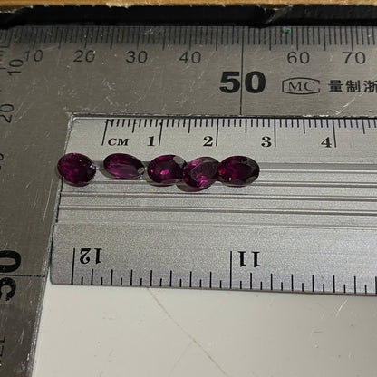 RHODOLITE GARNETS NATURAL MINED - ELAHERA DISTRICT, SRI LANKA. 8.95Ct. MFG5201