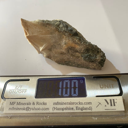 PECTOLITE [BLADED] - MILLINGTON QUARRY, SOMERSET COUNTY, NEW JERSEY, U.S.A. 100g MF744