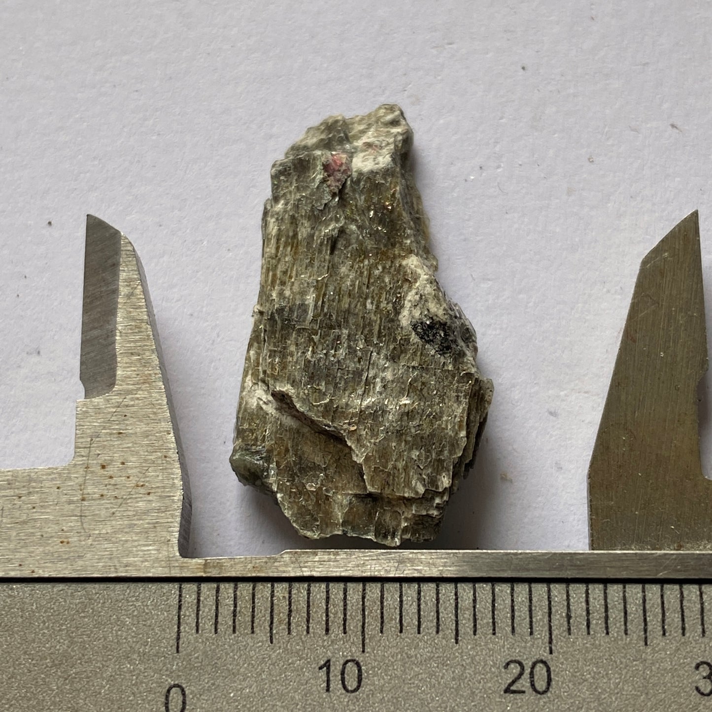 DELHAYLITE [DELHAYELITE] - YUKSPOR MOUNTAIN, MURMANSKI, RUSSIA 3g MF712