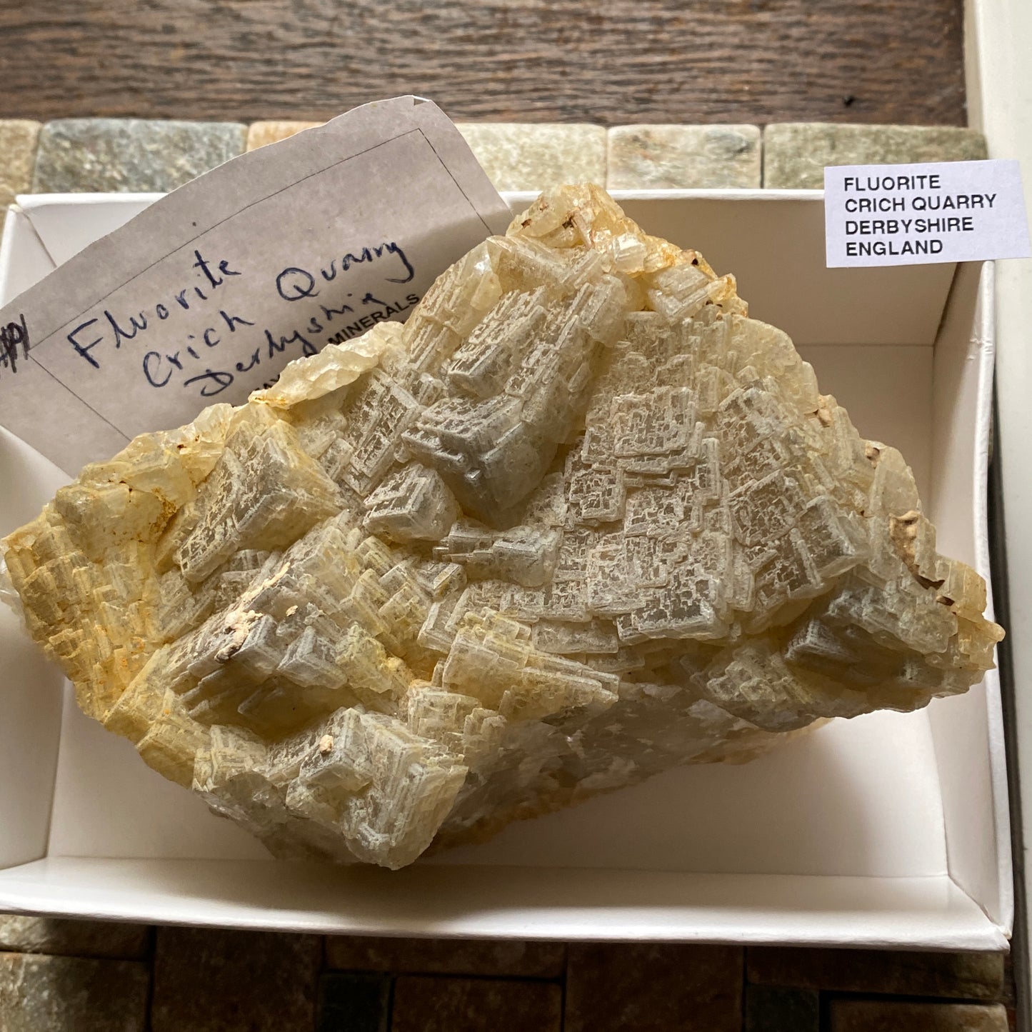 FLUORITE INTERGROWN CRYSTAL HABIT: CRICH QUARRY, DERBYSHIRE 660g MF4707