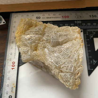 FLUORITE INTERGROWN CRYSTAL HABIT: CRICH QUARRY, DERBYSHIRE 660g MF4707