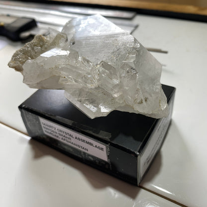 QUARTZ ROCK CRYSTAL ASSEMBLAGE FROM AFGHANISTAN 175g MF799