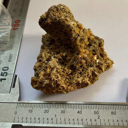 WULFENITE ON MATRIX - ROWLEY MINE, ARIZONA -U.S.A.  78g MF3182