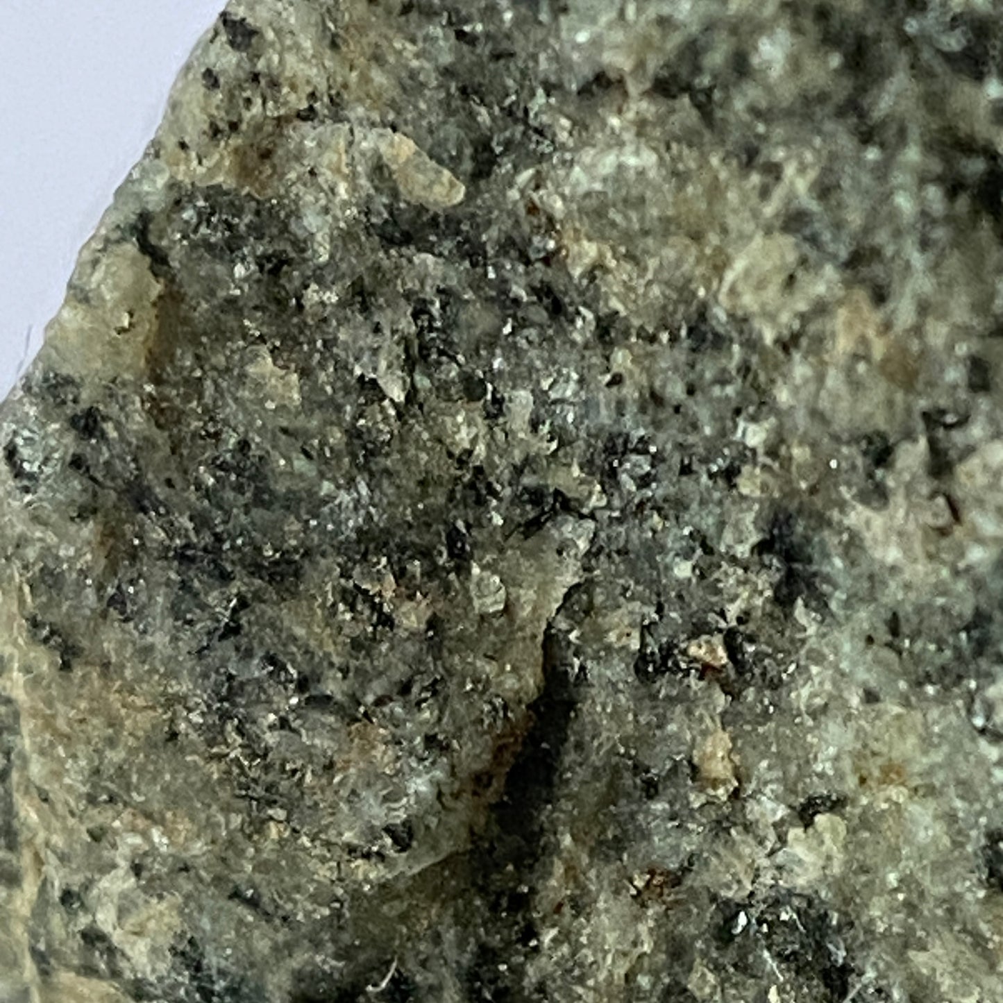 PINAKIOLITE ETC IN SKARN, LANGBAN MINE, SWEDEN 84g MF1483