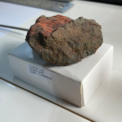 COPPER ORE SPECIMEN  COBRA MINE, CUBA - HISTORICAL INTEREST 115g MF3819