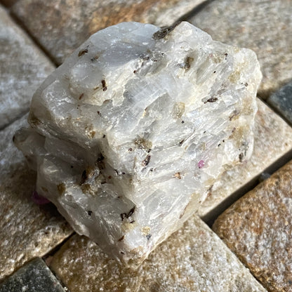 RUBY CORUNDUM ON MATRIX - HUNZA VALLEY, GILGIT-BALTISTAN, PAKISTAN  29g MF9946