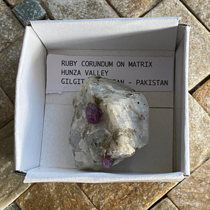 RUBY CORUNDUM ON MATRIX - HUNZA VALLEY, GILGIT-BALTISTAN, PAKISTAN  29g MF9946