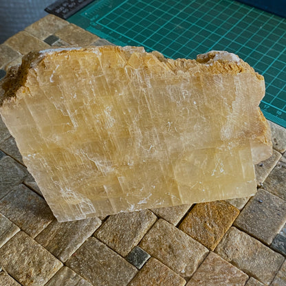 CALCITE - LARGE SPECIMEN FROM BOWERS QUARRY, ISLE OF PORTLAND, DORSET 700g MF9846