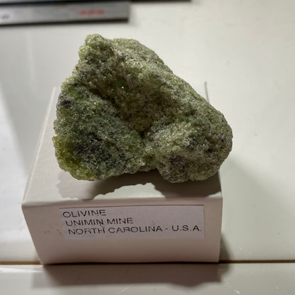 OLIVINE : UNIMIN MINE, YANCY COUNTY, NORTH CAROLINA, U.S.A.  47g. MF5390