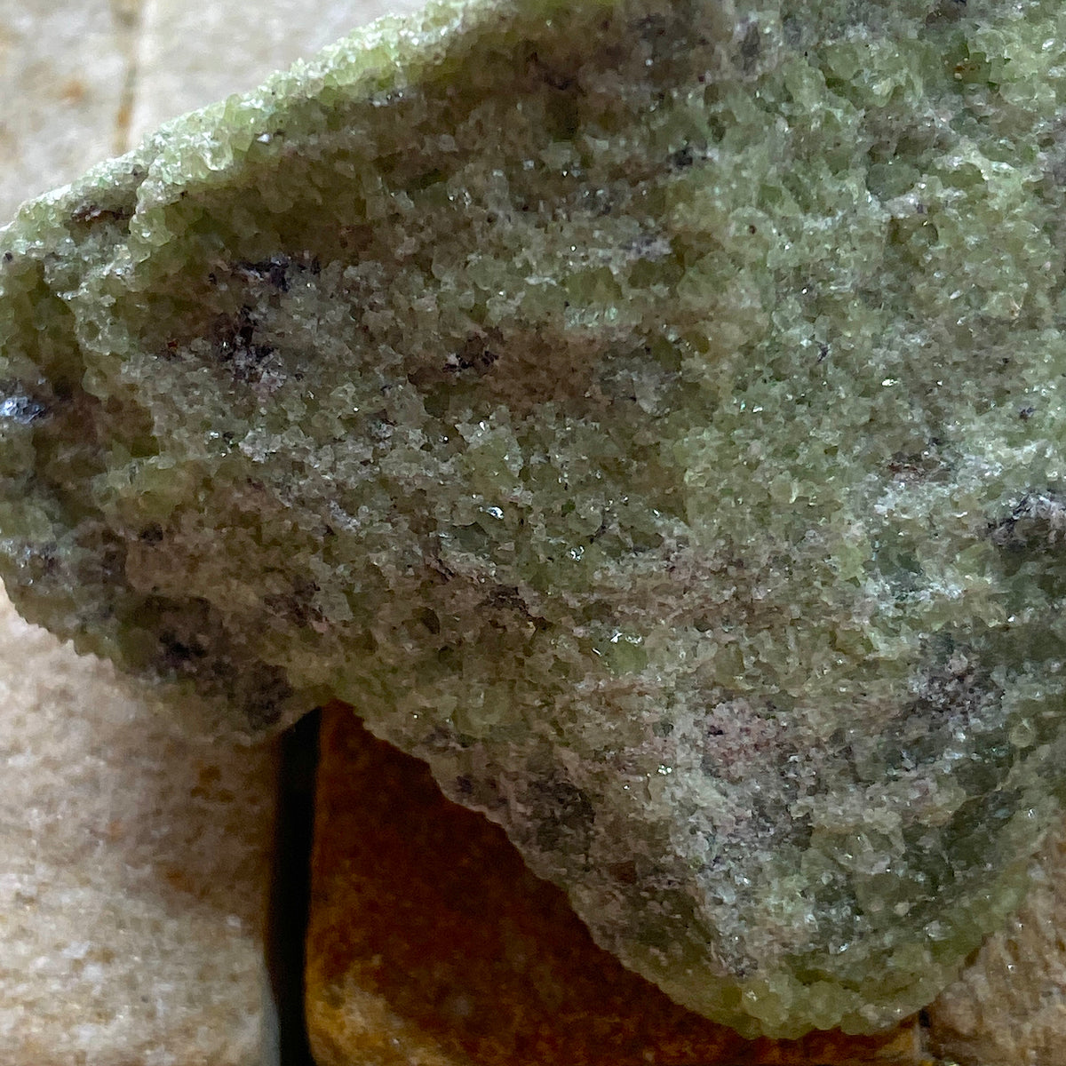 OLIVINE : UNIMIN MINE, YANCY COUNTY, NORTH CAROLINA, U.S.A.  47g. MF5390