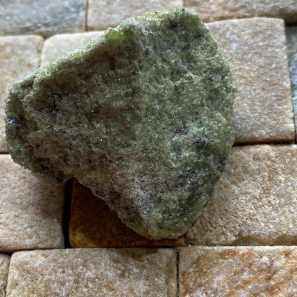 OLIVINE : UNIMIN MINE, YANCY COUNTY, NORTH CAROLINA, U.S.A.  47g. MF5390