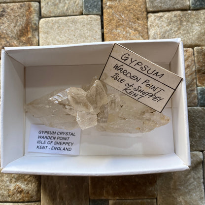 CRYSTALLINE GYPSUM : WATDEN POINT, ISLE OF SHEPPEY, KENT, ENGLAND 27g MF5391