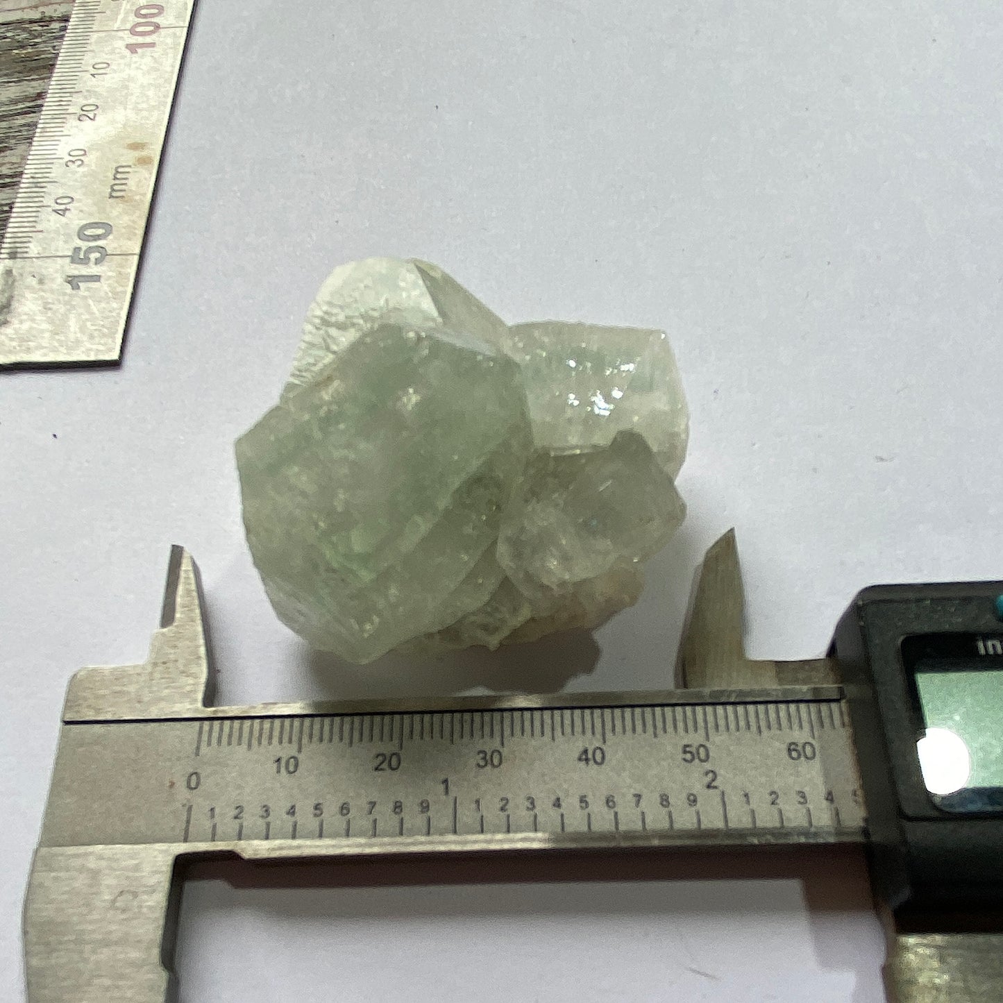 APOPHYLLITE DE LA CARRIÈRE DE PASHAN, MAHARASHTRA, INDE 60g MF806