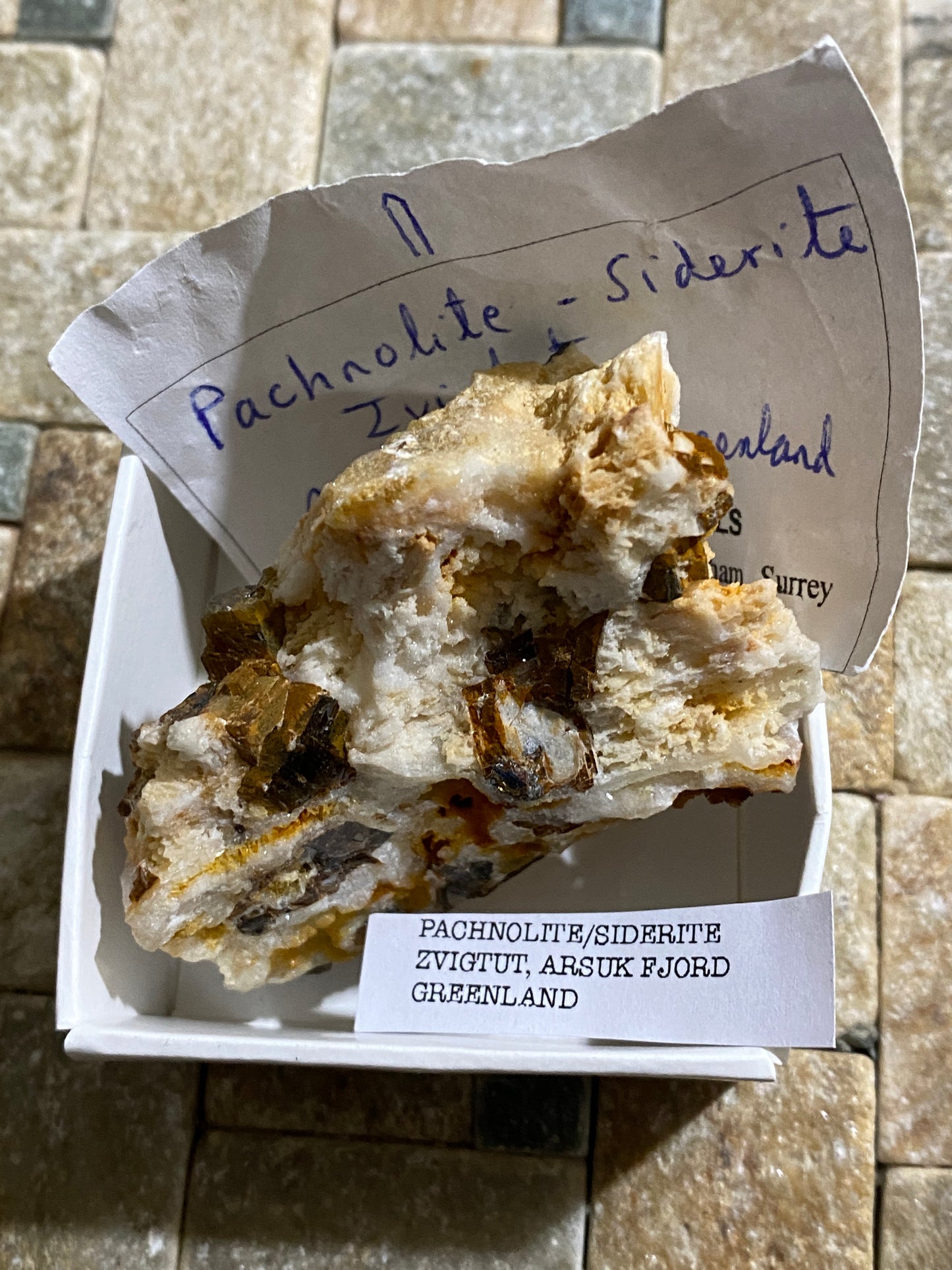 PACHNOLITE/SIDERITE [ETC] : IVIGTUT MINE, ARSUK FJORD, GREENLAND 58g MF4722