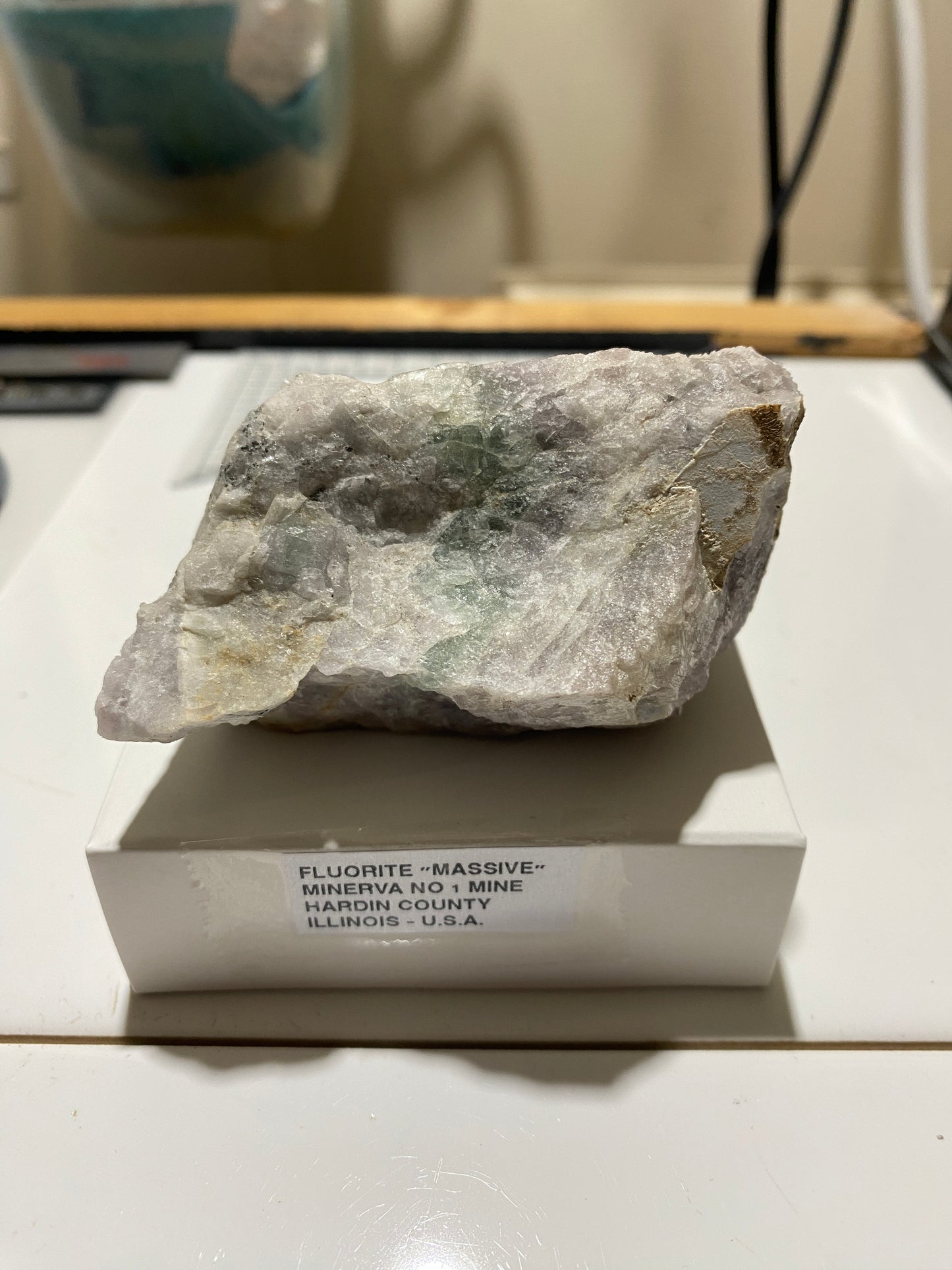 FLUORITE "MASSIVE" : MINERVA NO 1 MINE, GARDIN COUNTY, ILLINOIS, U.S.A. 202g MF4723