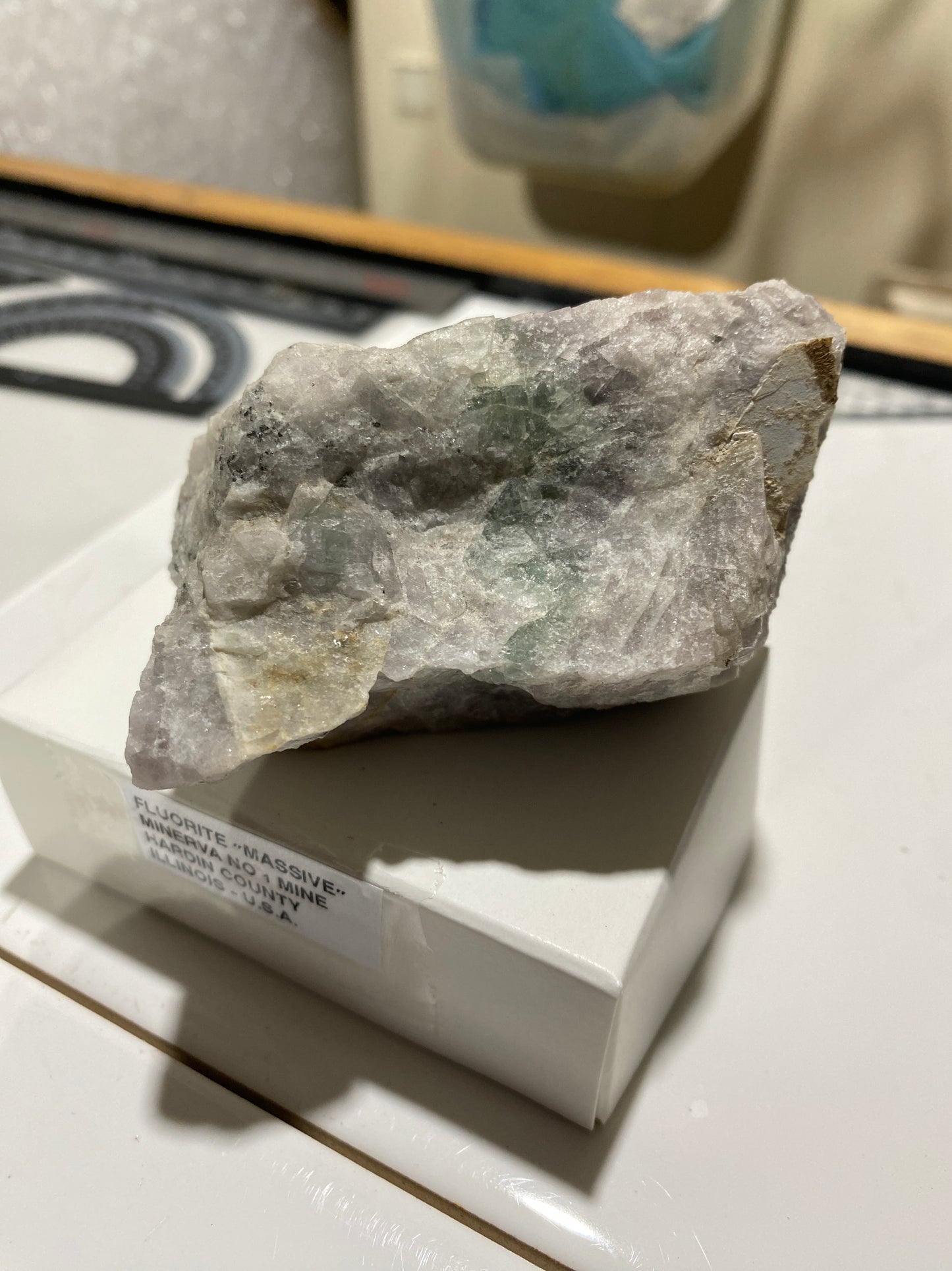 FLUORITE "MASSIVE" : MINERVA NO 1 MINE, GARDIN COUNTY, ILLINOIS, U.S.A. 202g MF4723