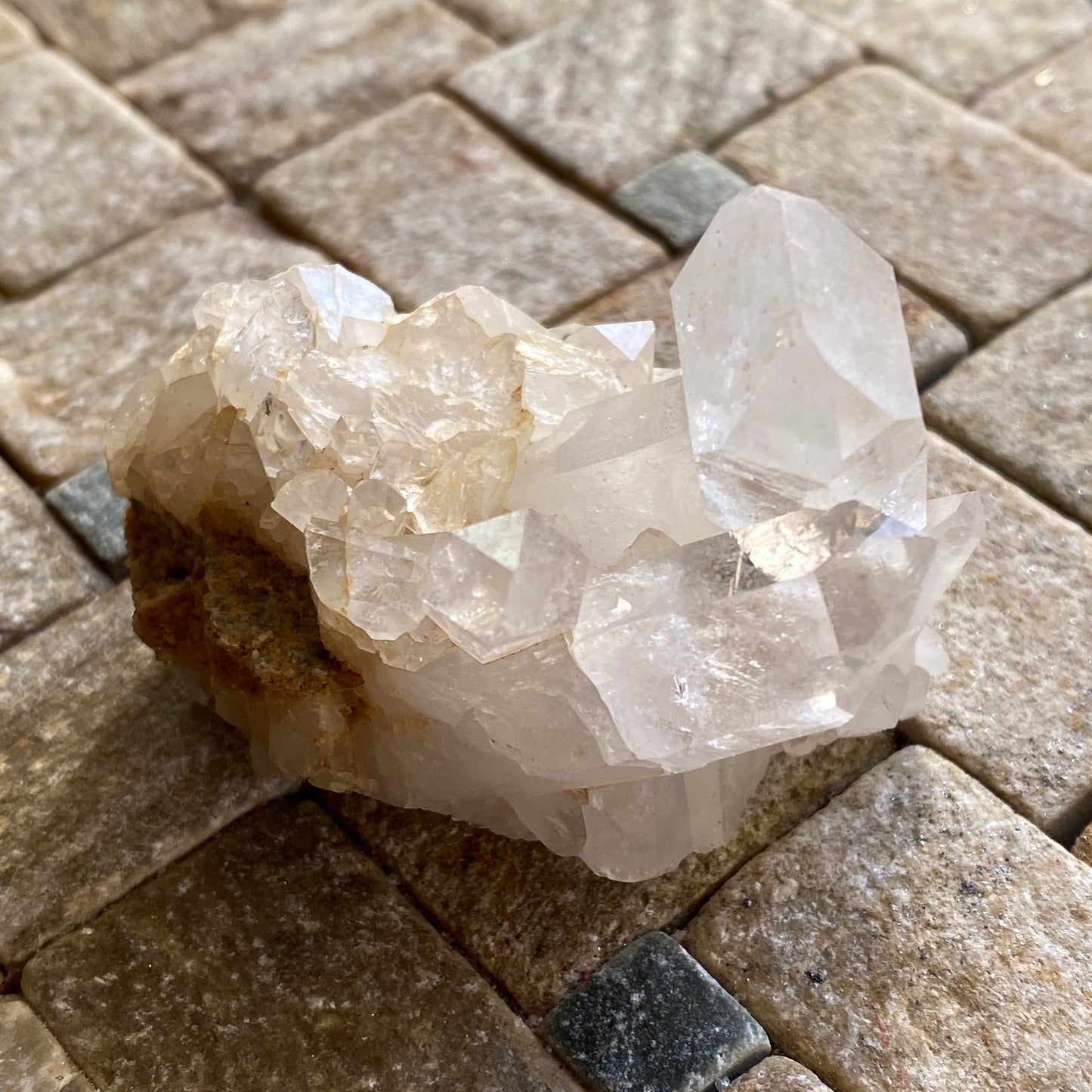 QUARTZ - MOZHOGONGKA, LHASA, TIBET. 64g MF1996