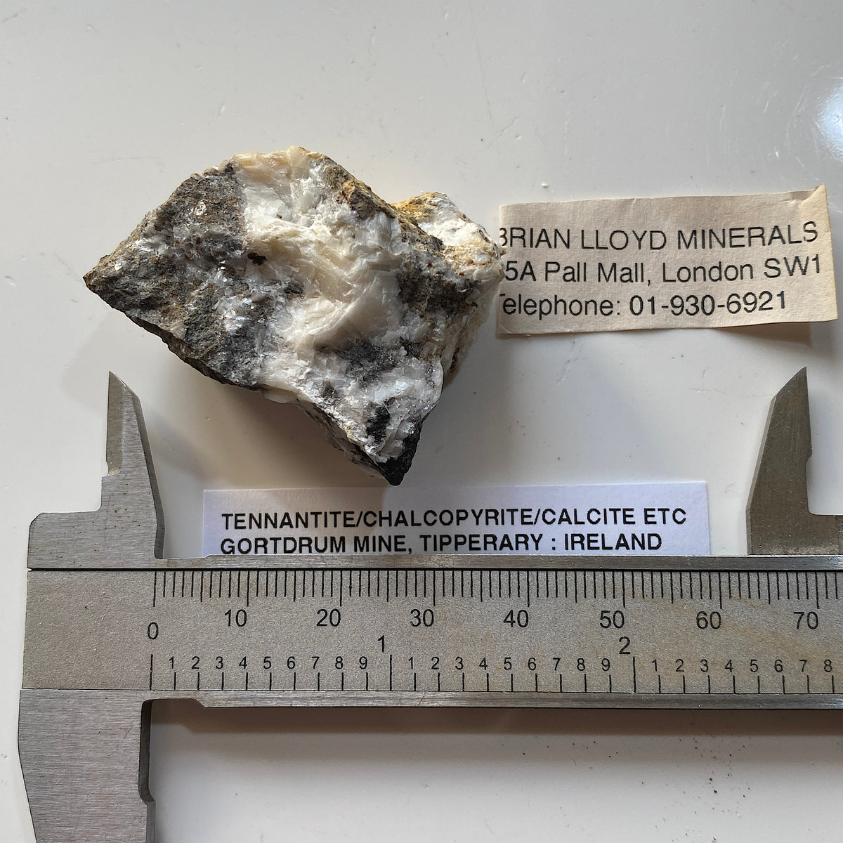 TENNANTITE/CALCITE/CHALCOPYRITE ETC : GORTDRUM MINE, TIPPERARY, IRELAND 27g. MF5395