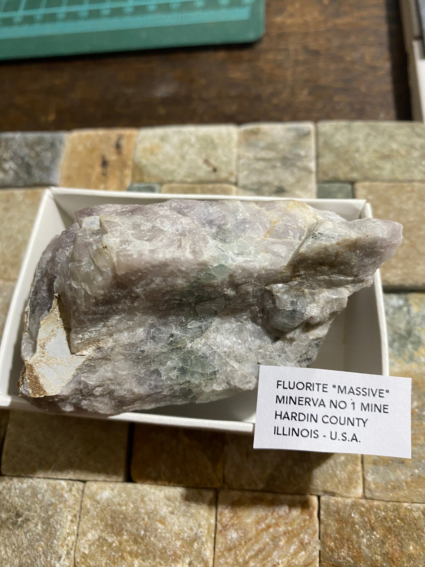 FLUORITE "MASSIVE" : MINERVA NO 1 MINE, GARDIN COUNTY, ILLINOIS, U.S.A. 202g MF4723