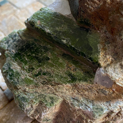 DIOPSIDE - IMPRESSIVE LAGE SPECIMEN - HUSAB MIEN, ERONGO, NAMIBIA 822g MF2097