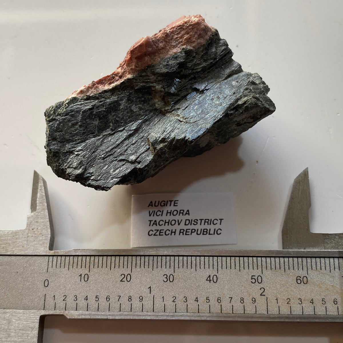 AUGITE : VICI HORA, TACHOV DISTRICT, CZECH REPUBLIC. 55g MF5396