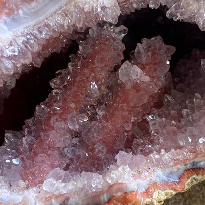 GEODE WITH ROSE QUARTZ - BEAUTIFUL SPECIMEN - BERILO BRANCO MINE, BRAZIL. 489g MF2091