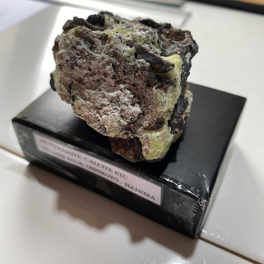 MOTTRAMITE ETC ON CALCITE - TSUMEB MINE, OSHIKOTO, NAMIBIA 110g MF830