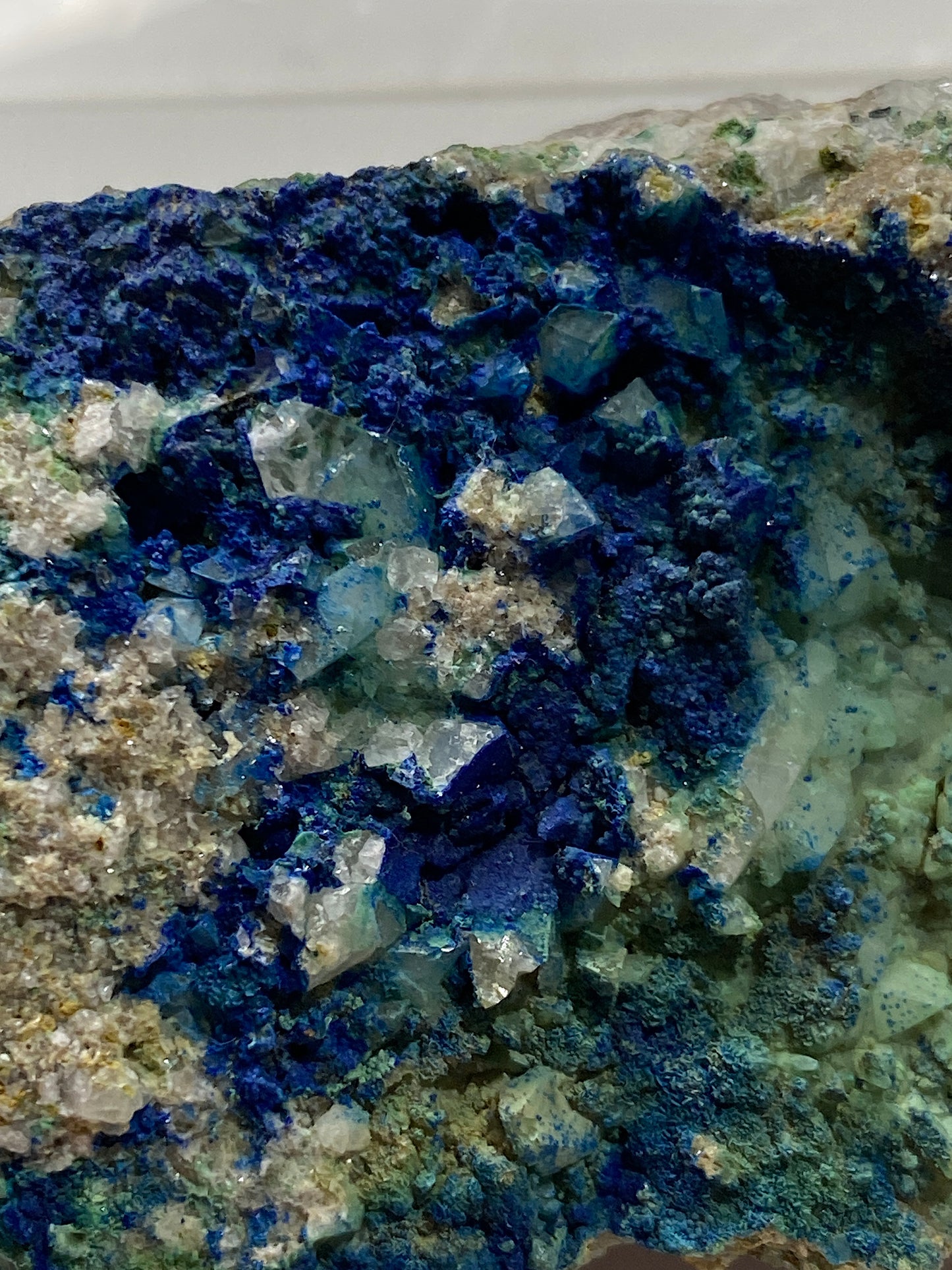 ZINCOLIVENITE /AZURITE [ETC] : DOLYHIR QUARRY, OLD RADNOR, WALES, 85g MF4725