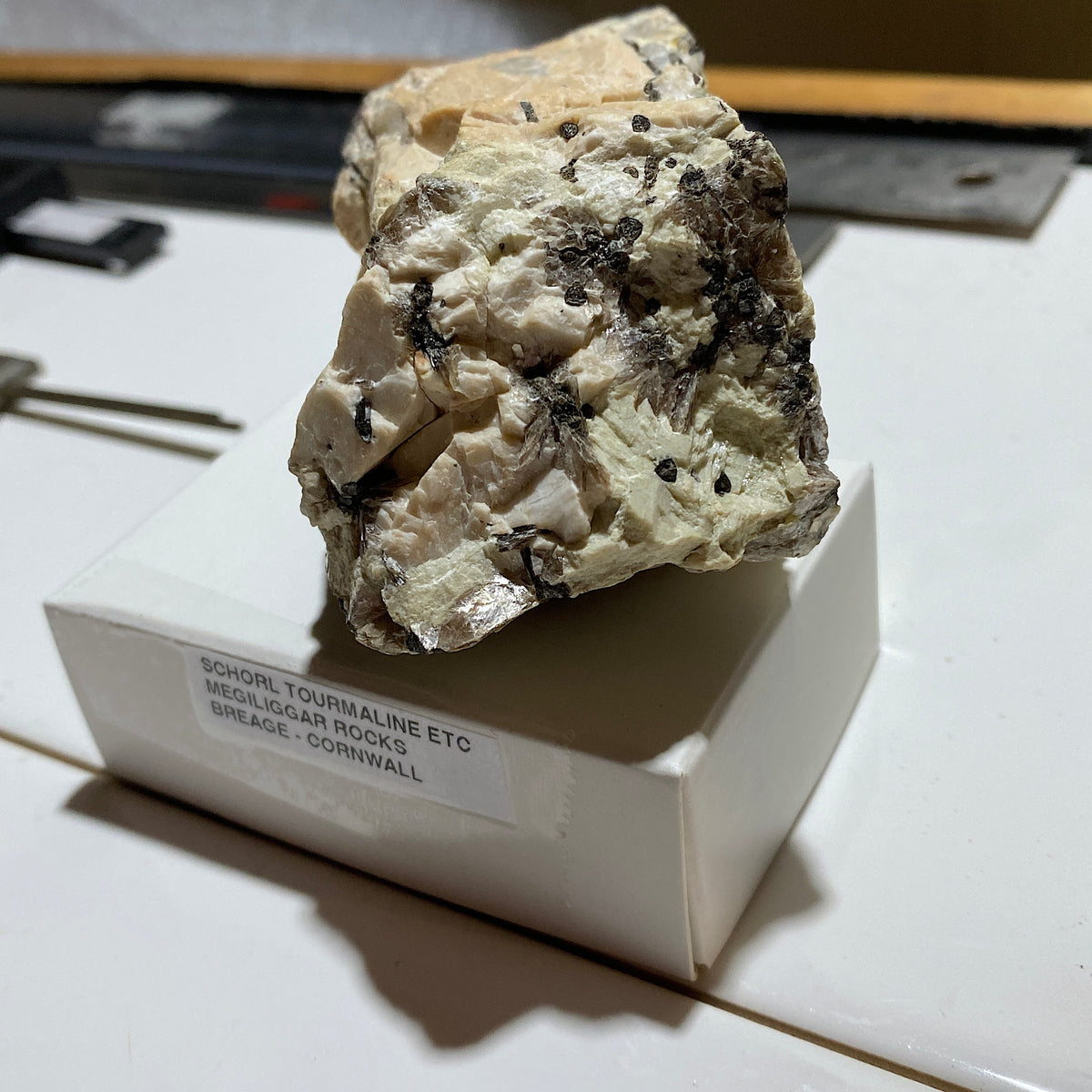 SCHORL TOURMALINE [ETC] IN ORTHOCLASE : MEGILIGGAR ROCKS, BREAGE, CORNWALL 210g. MF5397
