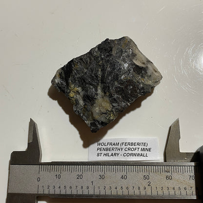 WOLFRAMITE (FERBERITE) : RARE FROM PENBERTHY CROFT MINE, ST HILARY, CORNWALL. 77g MF5398