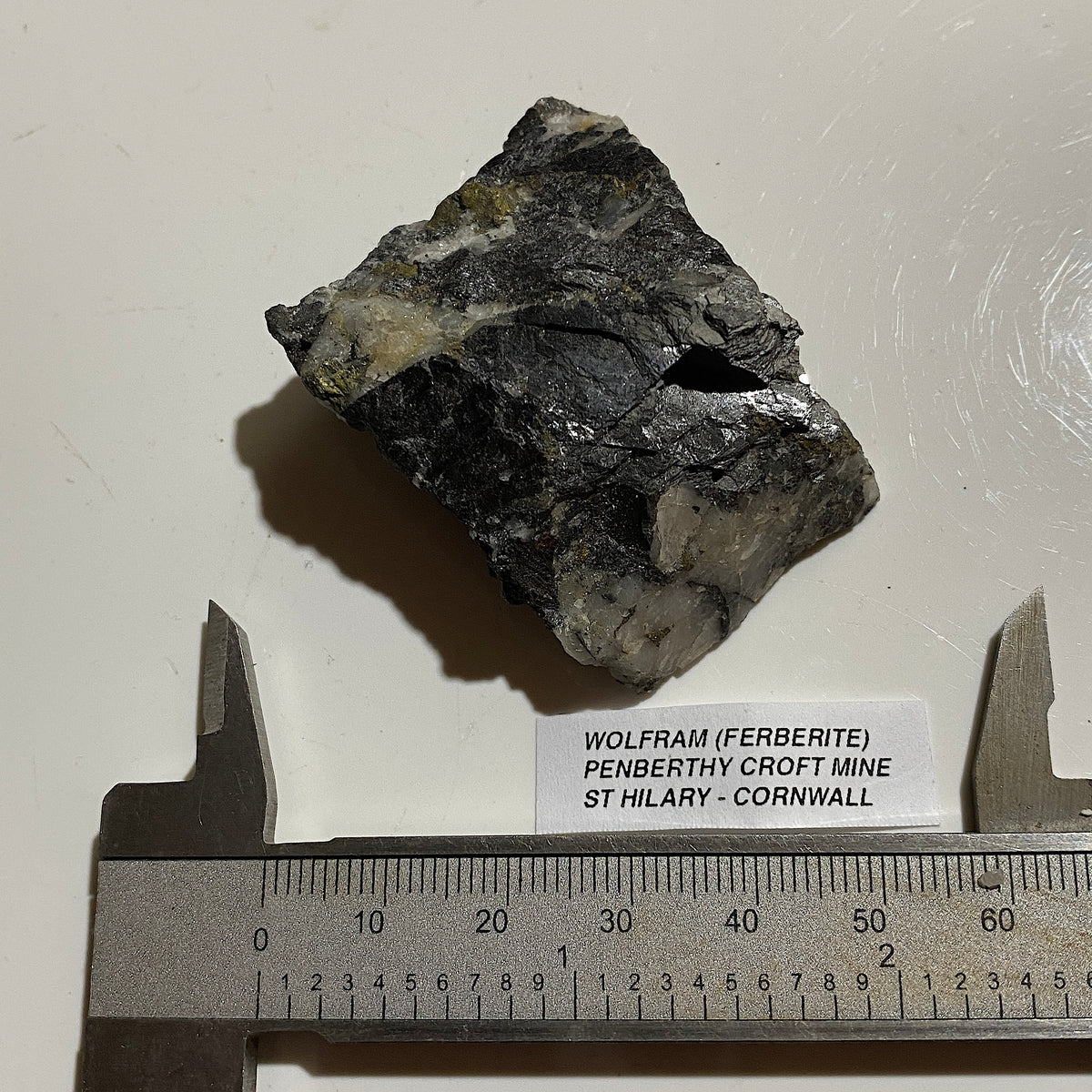 WOLFRAMITE (FERBERITE) : RARE FROM PENBERTHY CROFT MINE, ST HILARY, CORNWALL. 77g MF5398