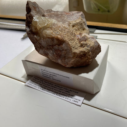 CALCITE/QUARTZ/STRONTIANITE - DULCOTE QUARRY, MENDIP HILLS, SOMERSET, ENGLAN. 496g MF847D