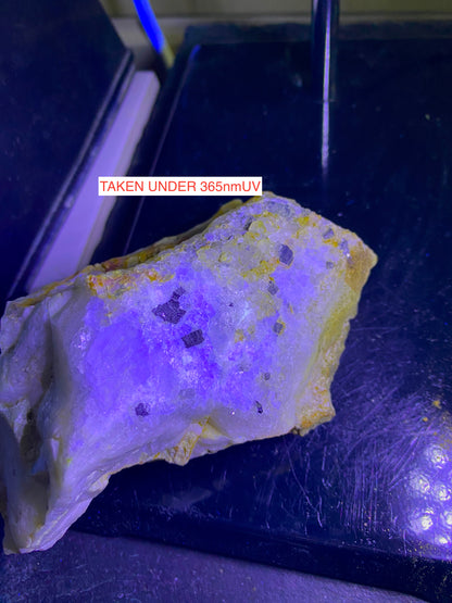 SANDSTONE-QUARTZ-FLUORITE-GALENA SEQUENCE : LADY WASH MINE, DERBYSHIRE, 360g MF4728